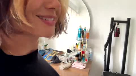 vanessa online show from 29, 5, 2026