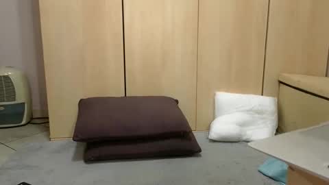 Vanda online show from 4, 2, 2025