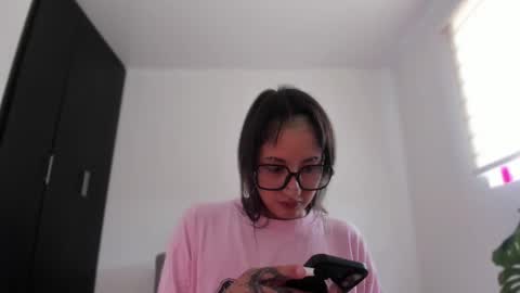 Snapshot of vandalovee chatting on 19, 3, 2026 Babi Alu online show from 19, 3, 2026