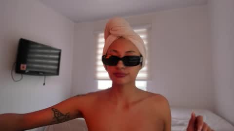 Snapshot of vandalovee chatting on 27, 3, 2026 Babi Alu online show from 27, 3, 2026
