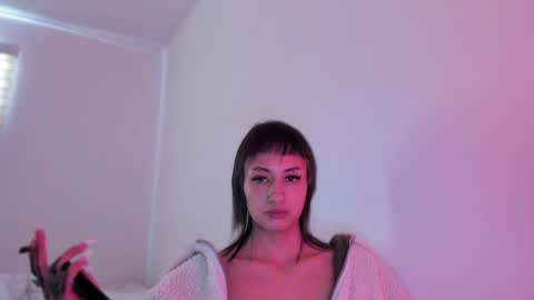 Snapshot of vandalovee chatting on 7, 4, 2026 Babi Alu online show from 7, 4, 2026