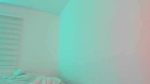 Snapshot of vandalovee chatting on 10, 4, 2026 Babi Alu online show from 10, 4, 2026