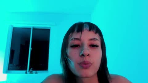 Snapshot of vandalovee chatting on 13, 4, 2026 Babi Alu online show from 13, 4, 2026