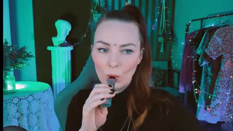 Snapshot of vandarossi chatting on 29, 12, 2024 Vanda online show from 29, 12, 2024