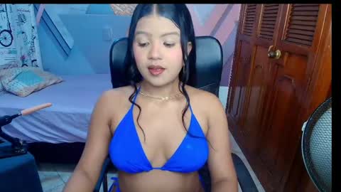 Snapshot of vane_latin18 chatting on 21, 4, 2026 vane_latin18 online show from 21, 4, 2026