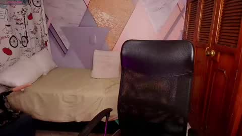 Snapshot of vane_latin18 chatting on 6, 5, 2026 vane_latin18 online show from 6, 5, 2026