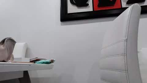 vanessa and samantha online show from 8, 1, 2026