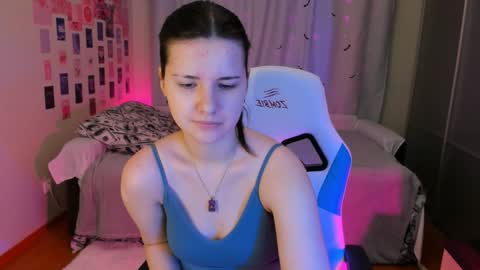 Snapshot of vanessa_brills chatting on 9, 1, 2025 Vanessa online show from 9, 1, 2025