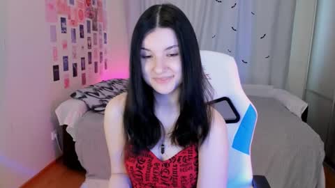 Snapshot of vanessa_brills chatting on 3, 3, 2025 Vanessa online show from 3, 3, 2025