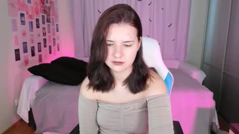 Snapshot of vanessa_brills chatting on 20, 10, 2025 Vanessa online show from 20, 10, 2025