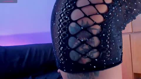 Snapshot of vanessa_gonzaless chatting on 13, 11, 2025 Vanessa online show from 13, 11, 2025