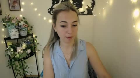 Snapshot of vanessa_joy_ chatting on 24, 5, 2026 Vanessa online show from 24, 5, 2026