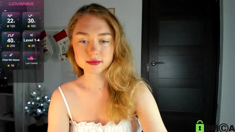 Snapshot of vanessa_maes chatting on 20, 12, 2024 Vanessa Maes online show from 20, 12, 2024