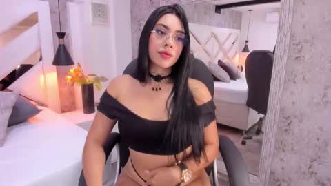 Snapshot of vanessa_rain_ chatting on 19, 2, 2026 Vanessa online show from 19, 2, 2026
