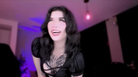 Snapshot of vanessablackrose chatting on 28, 11, 2025 Vanessa online show from 28, 11, 2025