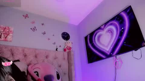 vanessacastroo online show from 23, 10, 2025