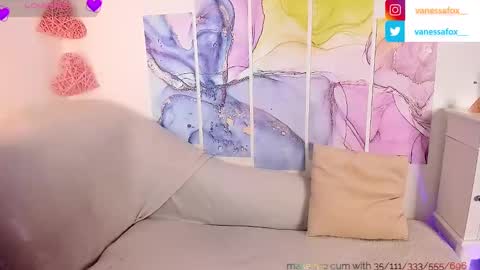 Snapshot of vanessafox__ chatting on 6, 2, 2025 V online show from 6, 2, 2025