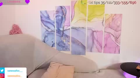 Snapshot of vanessafox__ chatting on 23, 2, 2025 V online show from 23, 2, 2025