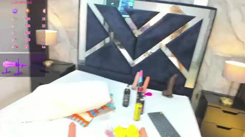 Vanessa Hard online show from 17, 4, 2026