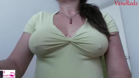 Vanesared2 online show from 11, 2, 2025