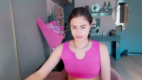 vanessatenderness online show from 9, 6, 2026