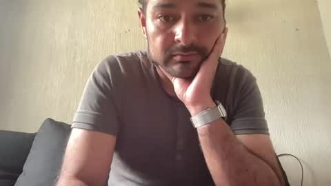Snapshot of vangelux chatting on 25, 6, 2026 Arcangel online show from 25, 6, 2026