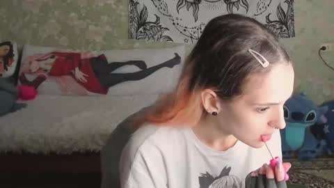 Snapshot of vanilla_arya chatting on 8, 10, 2025 Adelina online show from 8, 10, 2025