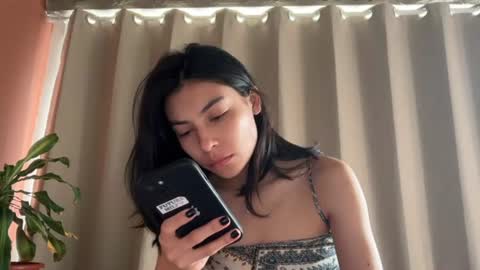 Snapshot of vanilla_velvet chatting on 19, 6, 2026 Annabet online show from 19, 6, 2026
