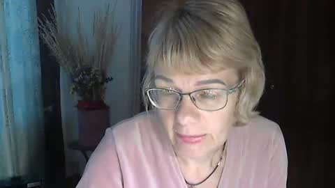 Vanillaxcreamy online show from 7, 1, 2025