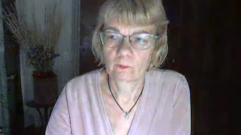 Vanillaxcreamy online show from 13, 1, 2025