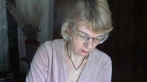 Vanillaxcreamy online show from 23, 1, 2025
