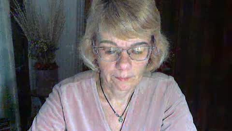 Vanillaxcreamy online show from 26, 1, 2025