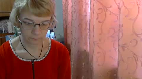 Vanillaxcreamy online show from 13, 2, 2025