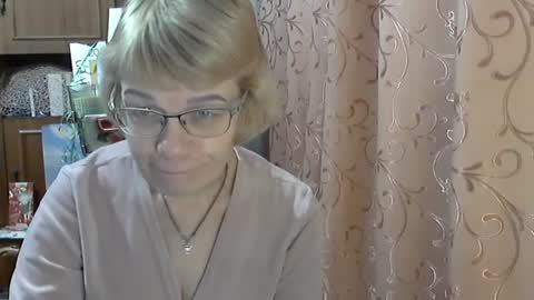 Vanillaxcreamy online show from 15, 2, 2025