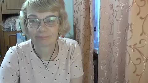 Vanillaxcreamy online show from 1, 3, 2025