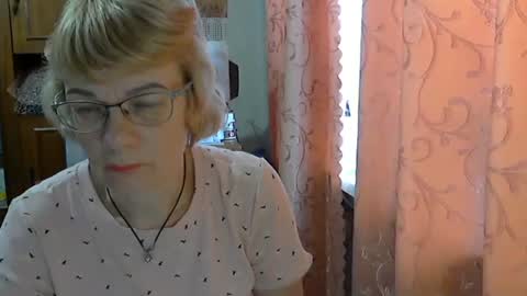 Vanillaxcreamy online show from 2, 3, 2025