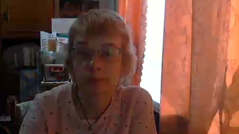 Vanillaxcreamy online show from 12, 3, 2025