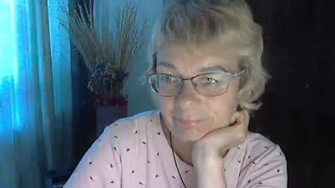 Vanillaxcreamy online show from 2, 10, 2025