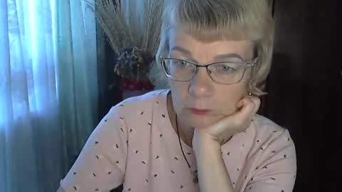 Vanillaxcreamy online show from 9, 10, 2025