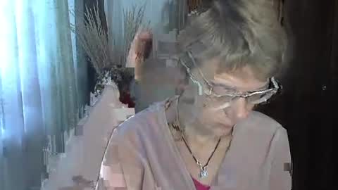 Vanillaxcreamy online show from 15, 11, 2025