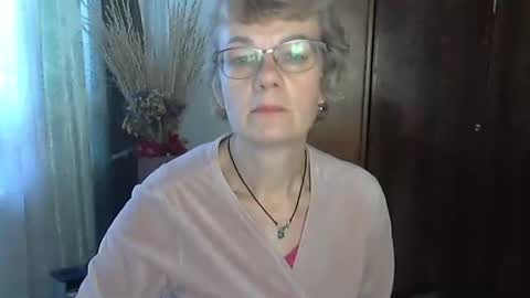 Vanillaxcreamy online show from 22, 11, 2025