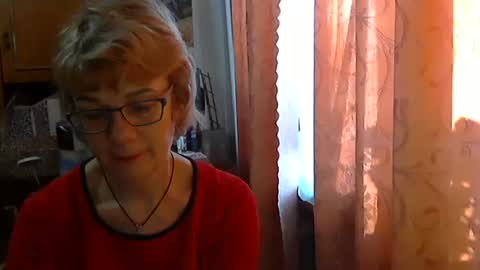 Vanillaxcreamy online show from 3, 2, 2026