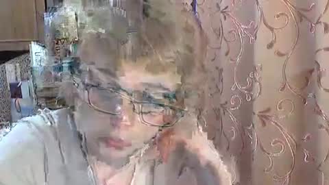 Vanillaxcreamy online show from 25, 2, 2026
