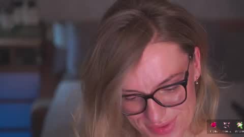 Snapshot of vanille_mystery chatting on 11, 6, 2026 Sophie online show from 11, 6, 2026