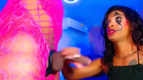 vannesa01 online show from 30, 10, 2025