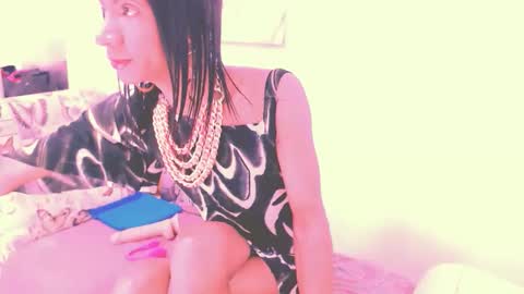 Snapshot of vannesascott chatting on 20, 4, 2026 VANNESA online show from 20, 4, 2026