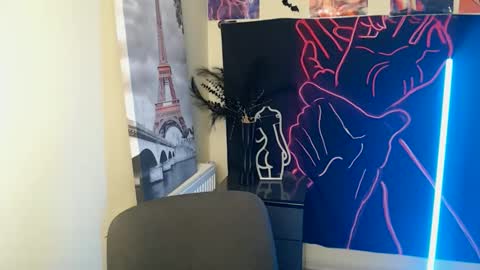 Vanessa online show from 11, 10, 2025