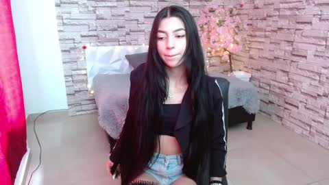 Snapshot of vanse_lust chatting on 4, 1, 2025 Karuna online show from 4, 1, 2025