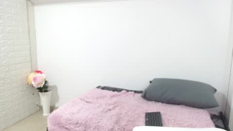 Snapshot of vanse_lust chatting on 23, 1, 2025 Karuna online show from 23, 1, 2025