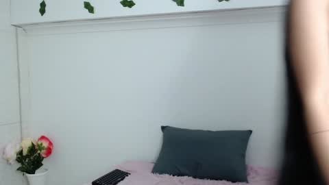 Snapshot of vanse_lust chatting on 28, 1, 2025 Karuna online show from 28, 1, 2025